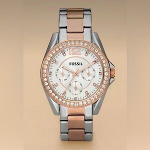 FOSSIL - Riley Women’s Watch in Rose Gold & Silver